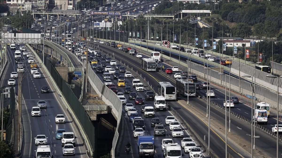 Ağustos Ayında Türkiye Trafiğe Kaydı Yapılan Taşıtlar ve Devirlerle İlgili Güncel Veriler