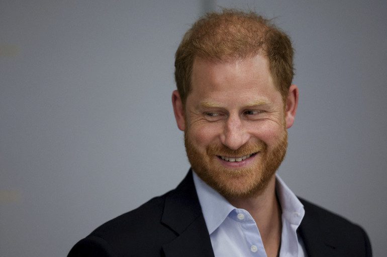 Bir Aile, Yeniden Başlayan Barış Umudu: Prens Harry ile Kral Charles’ın Clarence House’taki Buluşması
