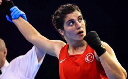 Busenaz Sürmeneli Dünya Şampiyonası Rüzgarını Sürdürüyor: Çeyrek Finale Doğru