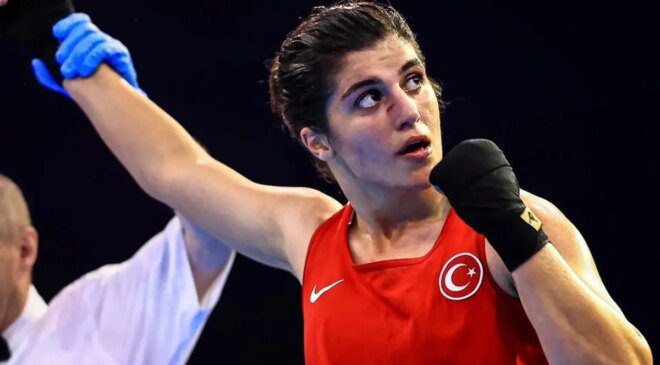 Busenaz Sürmeneli Dünya Şampiyonası Rüzgarını Sürdürüyor: Çeyrek Finale Doğru