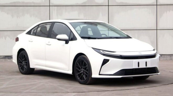 Çin Pazarına Özel Makyajlı Toyota Corolla: Ön Yüzde Prius Esintileri ve Yeni Tasarım Dinamikleri
