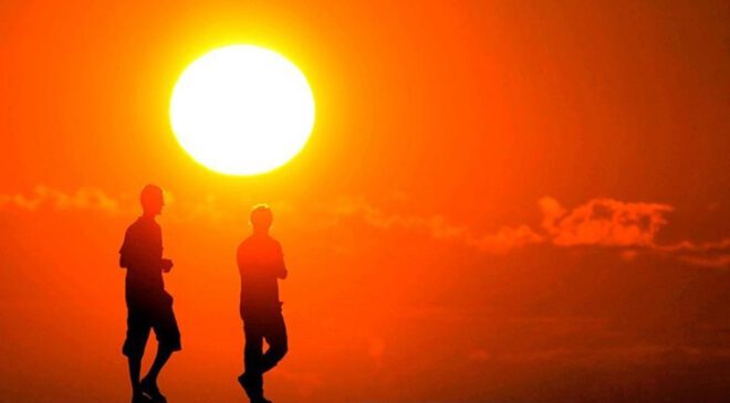 Doğu Karadeniz’e Yoğunlaşan Yağış Uyarısı ve Sıcak Hava Baskısı: Türkiye Hava Durumu Özeti