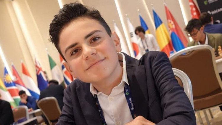 Ediz Gürel: Bursa'dan Dünya Şampiyonluğu Nebze de Göz Kamaştıran Zaferine Uzanan Yol