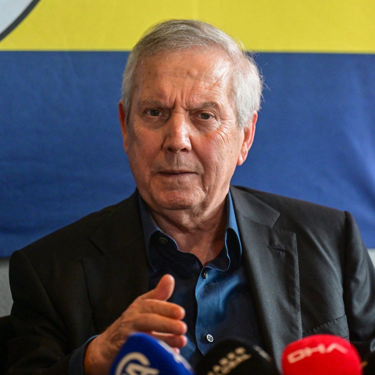 Fenerbahçe Genel Kurulunda Adaylar ve Veto Edilmesi Gereken Maddeler Üzerine Aziz Yıldırım'ın Notları