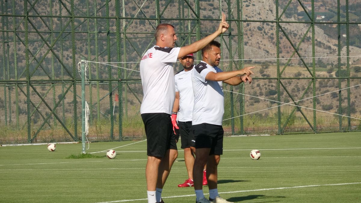 İşitme Engelli Futbolun Köprüleri: Okan Kurt’in Yolu ve Hayatını Değiştiren İşaret Dili