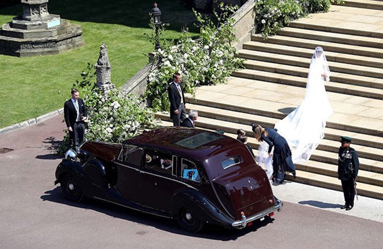 Meghan Markle: Masal Prensesinden Gerçeğe Yolculuk ve Kraliyetin Zorlu Yöntemleri