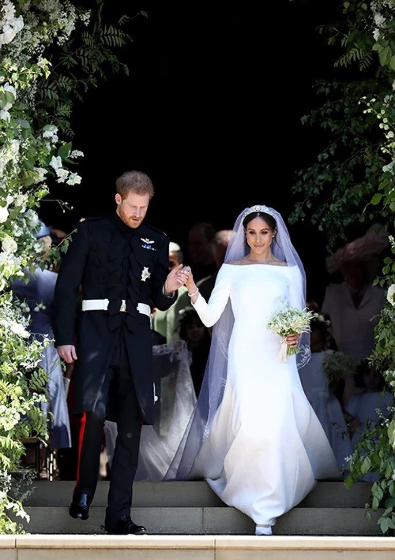 Meghan Markle: Masal Prensesinden Gerçeğe Yolculuk ve Kraliyetin Zorlu Yöntemleri