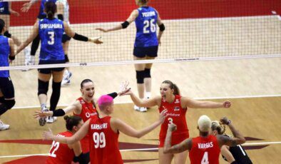 Milli Takım, Dünya Şampiyonası Yarı Finalinde Japonya’yı 3-1 yenerek Finale yükseldi