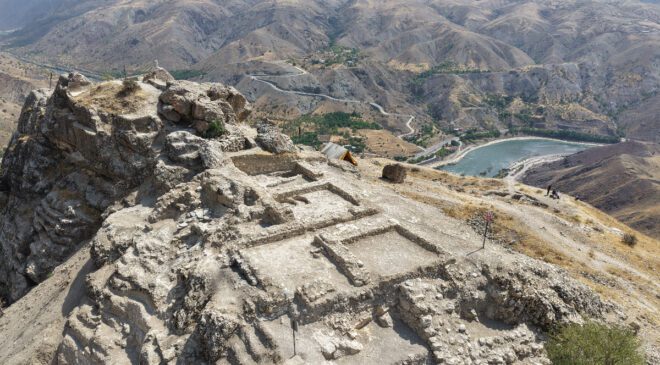 Palu Kalesi Kazılarında Yeni Açıdan 3 Bin Yıllık İzler