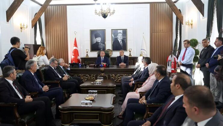 Sivas Gezisi: Bozdağ’dan Şehirde Yatırımlar ve Vizyon Vurgusu