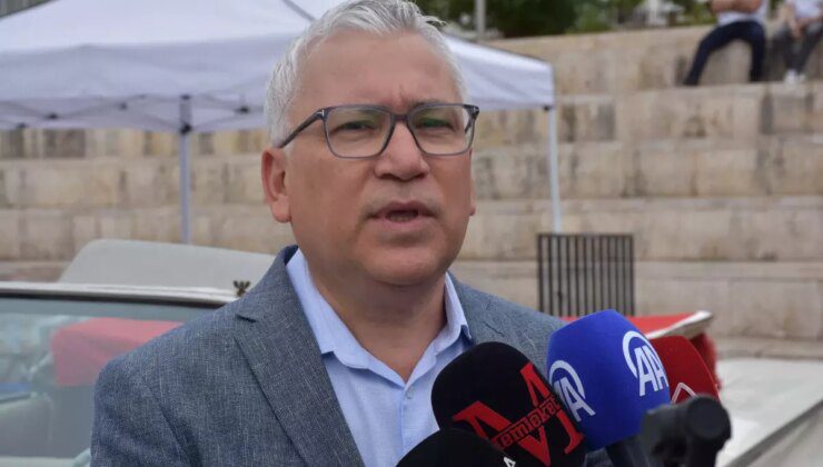Sivas Kongresi’nin 106. Yıl Dönümünde Klasik Otomobil Fuarı Şehre Renk Katıyor